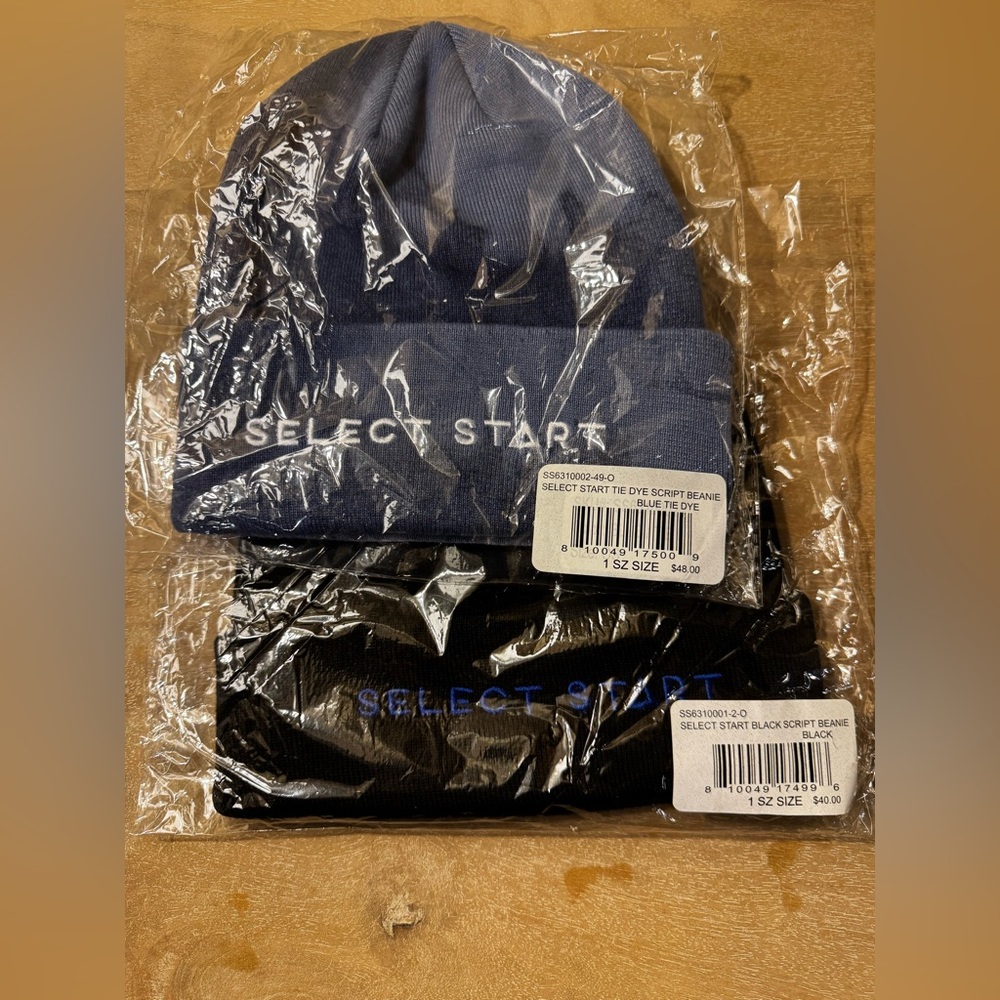Urban Outfitters Select Start Beanie Set - Tie Dye Blue and Solid Black